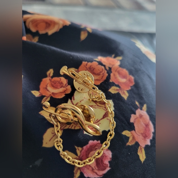 🌟Lot of vintage brooches and pins Avon Napier - Picture 9 of 9